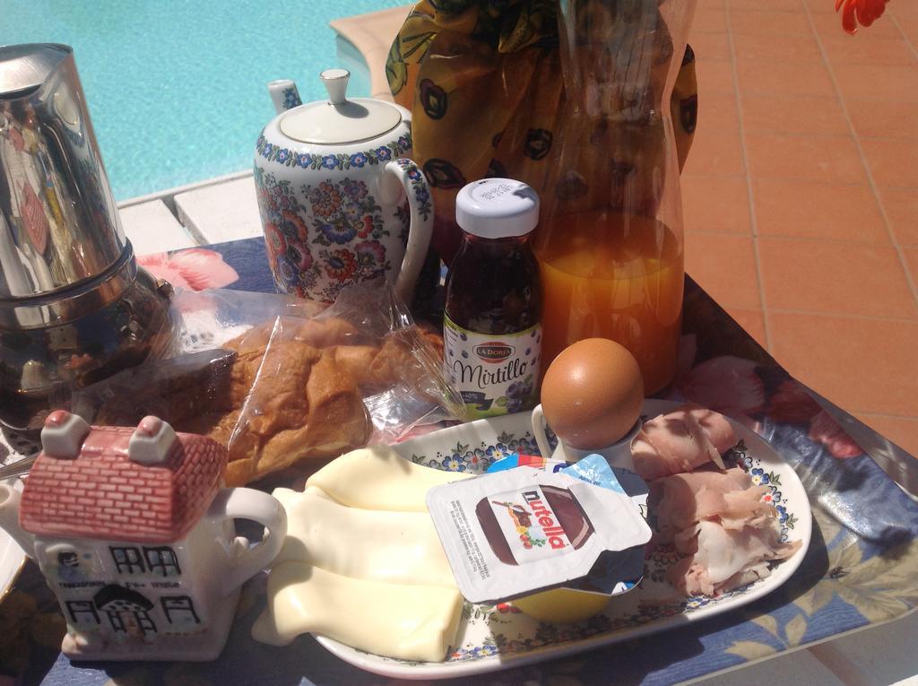 La Vecchia Quercia Farm stay Pergine Valdarno